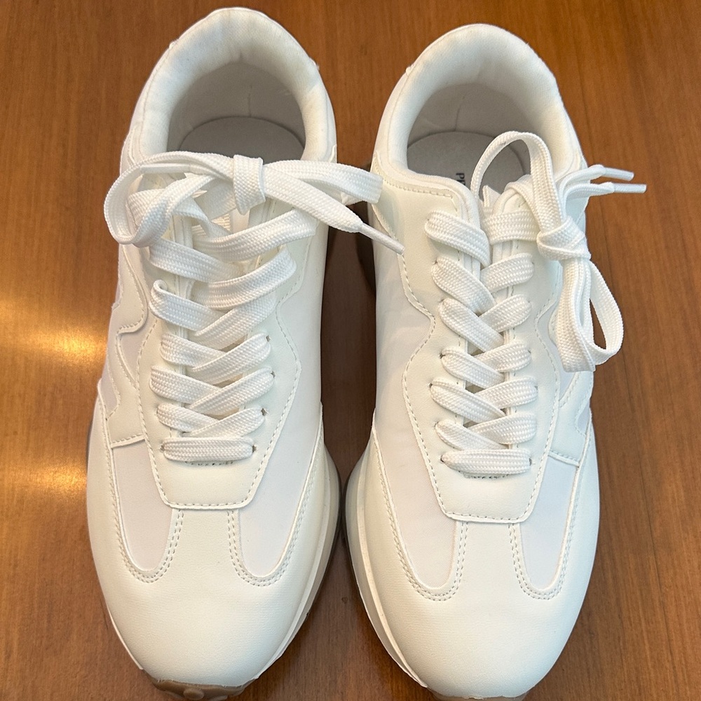 New Womens White Project Cloud shoes size 9